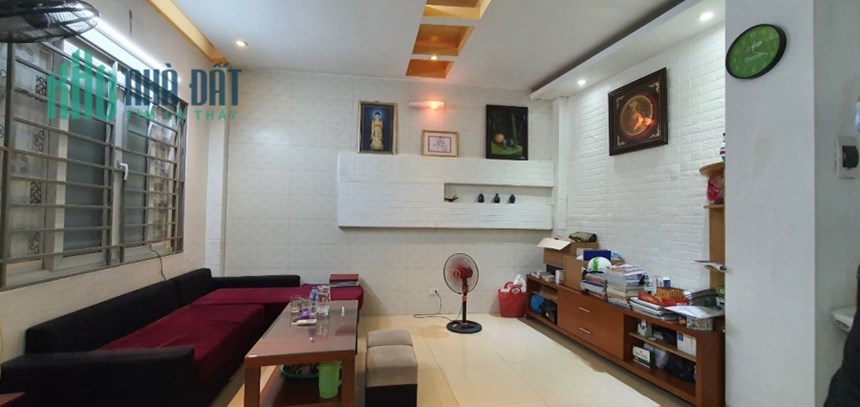 Cần Bán Nhà Đường Nguyễn Trãi tặng nội thất  45m 4tầng MT 6m chỉ 3,7  tỷ.