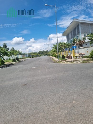 BÁN ĐẤT TRUNG TÂM HÀNH CHÁNH TP VĨNH LONG