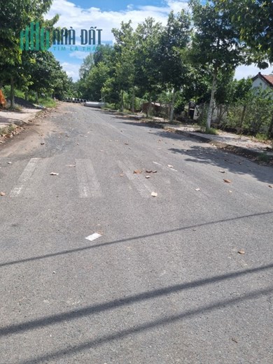 BÁN ĐẤT TRUNG TÂM HÀNH CHÁNH TP VĨNH LONG