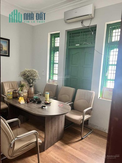 Cho thuê văn phòng tầng 3 + tầng 4 Nguyễn Bá Khoản, Trung Hòa, Cầu Giấy - 126m2- 17 tr/tháng