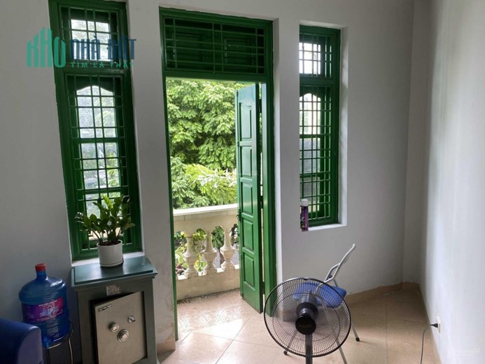 Cho thuê văn phòng tầng 3 + tầng 4 Nguyễn Bá Khoản, Trung Hòa, Cầu Giấy - 126m2- 17 tr/tháng