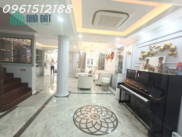 Bán BIỆT THỰ sân vườn LIỄU GIAI, dt 156m2, 5T, mt 7m, GARA 2 OTO, gần phố, chỉ 37.9 tỷ