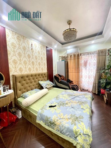 Bán nhà Trần Khát Chân 59m2, 5 Tầng, Sát Phố - Thang Máy- Tặng Full nội thất giá 10,x tỷ
