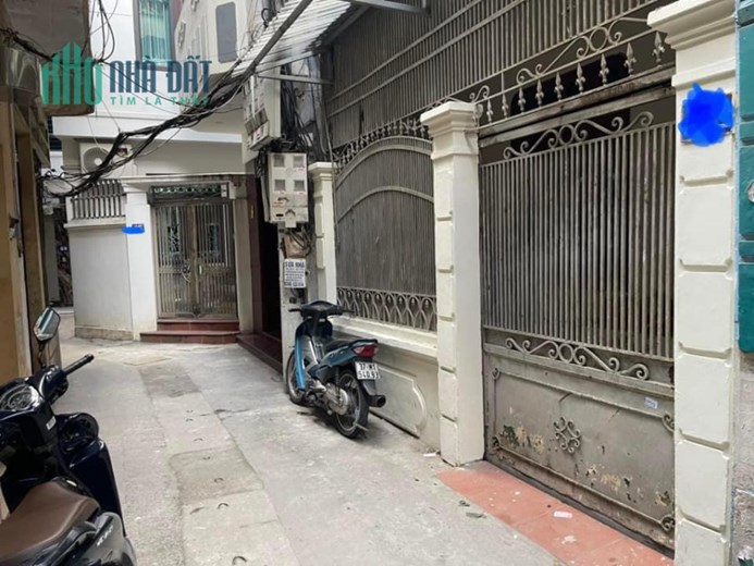KHƯƠNG TRUNG -GIÁP NGÃ TƯ SỞ - NHÀ ĐẸP - 30M RA PHỐ - DT 48M ,MT 4,5M - GIÁ NHỈNH 5 TỶ