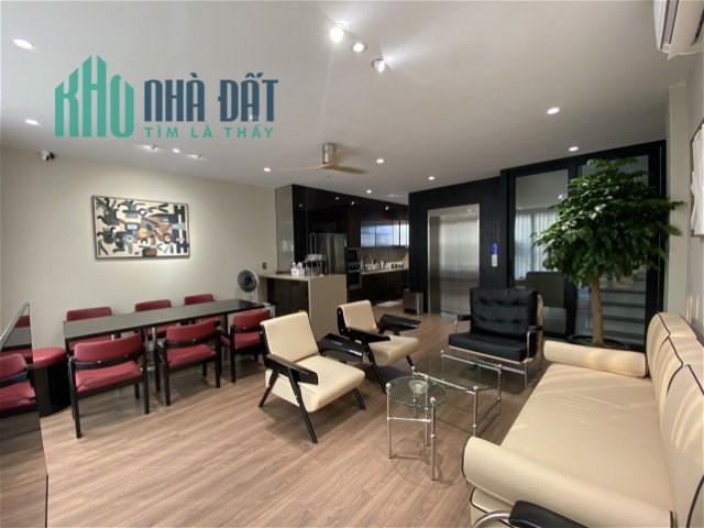 Bán nhà hoàng nhu tiếp long biên 60m2, 6 tầng, M tiền 5,9m giá nhỉnh 17 tỷ GaRA,thang máy.