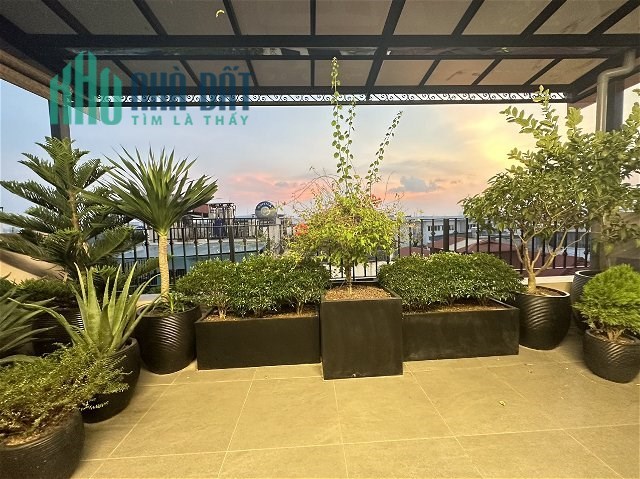 Bán nhà hoàng nhu tiếp long biên 60m2, 6 tầng, M tiền 5,9m giá nhỉnh 17 tỷ GaRA,thang máy.