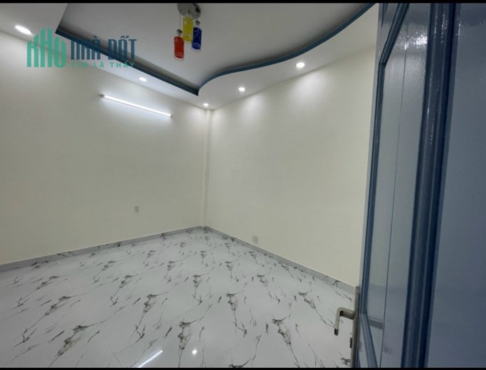 *Bán Gấp Nhà Tân Sơn Nhì Tân Phú 51m2 ,2 Tầng 3 tỷ xx