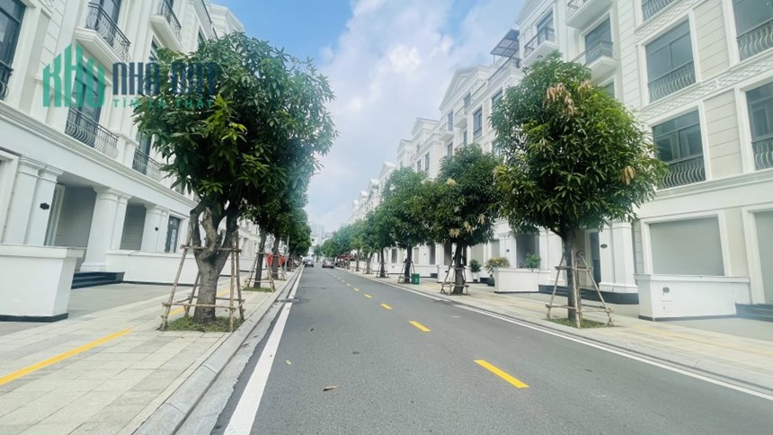 Chủ bị bệnh cần bán Nhà Phố Vinhomes Q9, Thủ Đức giá cắt lỗ, pháp lý chuẩn