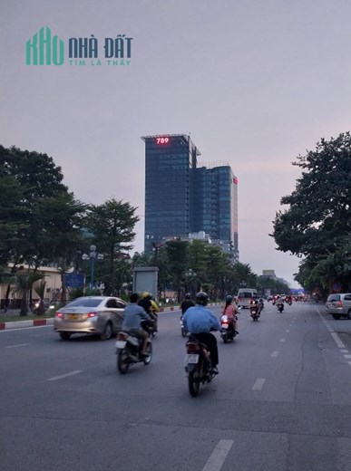 HOÀNG QUỐC VIỆT – NHÀ MỚI Ở NGAY – MẶT NGÕ Ô TÔ – KINH DOANH – 40M2, 5.7 TỶ