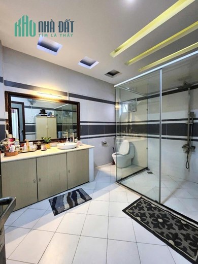 PHAN ĐÌNH PHÙNG-PHÚ NHUẬN-NHÀ 2 MẶT TIỀN- MỚI ĐẸP-THÔNG CHỢ PHÚ NHUẬN 4TẦNG 4PN