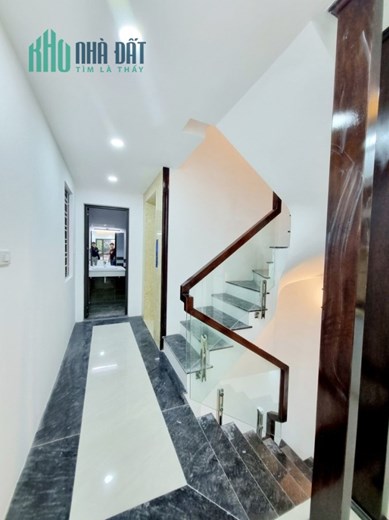 NHÀ ĐẸP NGUYỄN VĂN CỪ, GẦN MẶT PHỐ, THÔNG NGỌC LÂM, TIỆN ÍCH BẠT NGÀN