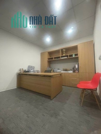 Chính chủ bán đất tặng nhà phân lô VIP Nguyễn Chí Thanh, Đống Đa, Hà Nội