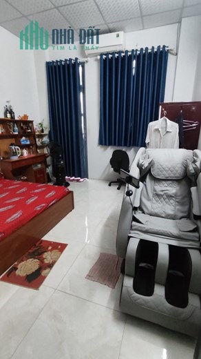 HXH ĐỖ CỬA  - TRUNG TÂM QUẬN 6 NGUYỄN VĂN LUÔNG - 2 TẦNG - 3PN .