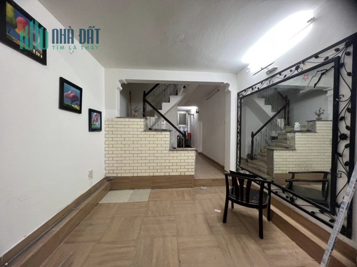 Bán nhà Ngõ Lệnh Cư Phố Khâm Thiên, Nhà đẹp 4 tầng chỉ 3.x Tỷ