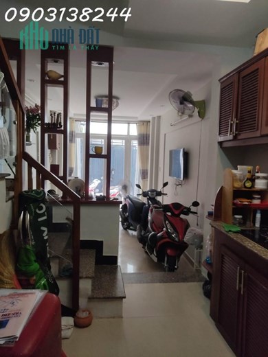 Nhà bán Q11, hẻm 3.5 vài bước ra MT, 5 tầng chỉ 5 tỷ