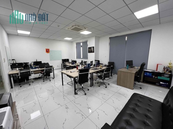 Cho thuê Biệt thự Mặt tiền LOTTE Mart Q7, 10 phòng