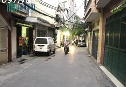 Bán đất Lê Trọng Tấn, Ngôi Nhà Siêu Phẩm 78m2, Ô Tô Đỗ Cửa, 2 mặt thoáng, giáp hồ, nhỉnh 7 tỷ