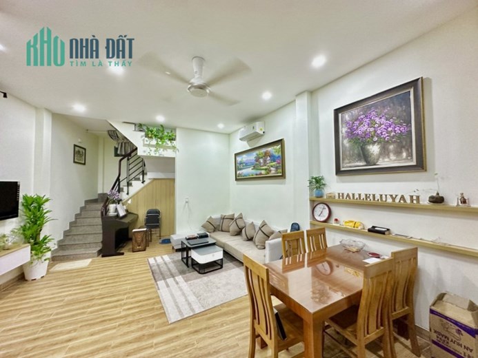 *Bán Gấp Nhà Tây Thạnh Tân Phú 57m2 ,4 Tầng Nhỉnh 5 tỷ