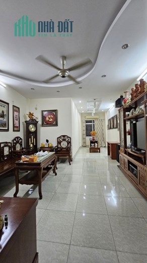 Bán nhà Nguyễn Trãi Thanh Xuân 35m 4 tầng ngõ thông kinh doanh ô tô gần phố 6.3 tỷ lh 0975124520