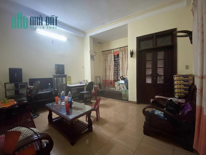 ► Nhà Mặt Tiền Đống Đa, Kinh Doanh, 50m2, 3.5 tầng, Nhỉnh 9 tỷ