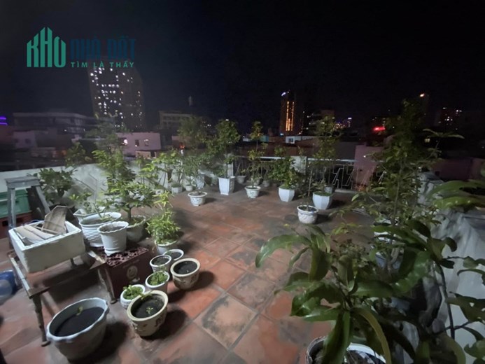 ► Nhà Mặt Tiền Đống Đa, Kinh Doanh, 50m2, 3.5 tầng, Nhỉnh 9 tỷ