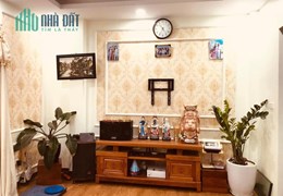 CCho thuê nhà Ngọc Hà , Ba Đình 40mx4T 5PN 5 điềug hòa 20m ra phố kd online