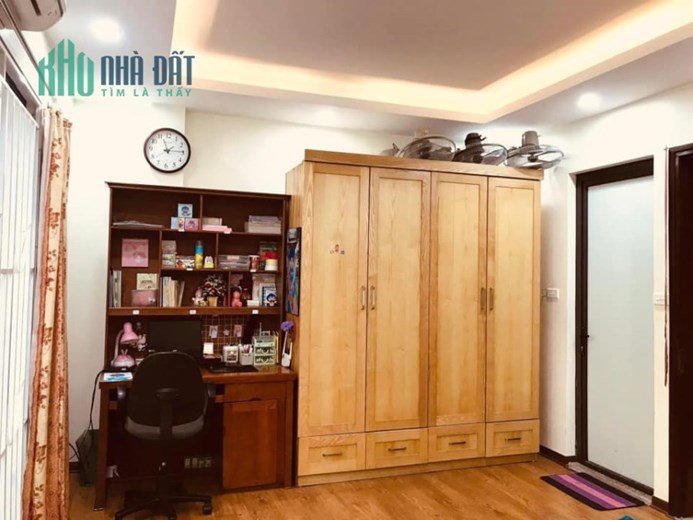 CCho thuê nhà Ngọc Hà , Ba Đình 40mx4T 5PN 5 điềug hòa 20m ra phố kd online