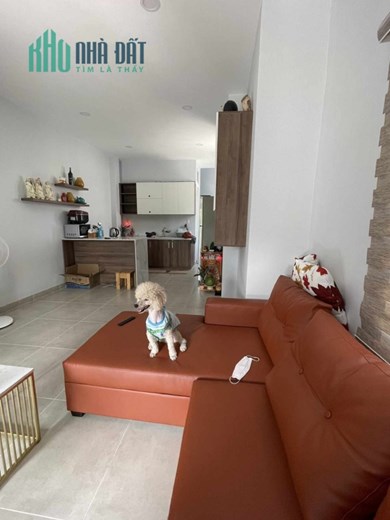 Nhà Bán vị trí tuyệt đẹp Thạnh Xuân 24,DT- 44mz, 2 tầng, 4mx 11m,giá 2.7 tỷ Thạnh Xuân. Quận 12