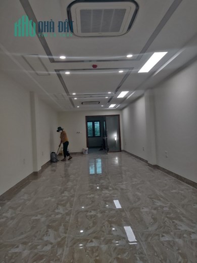 Gia đình em cần bán gấp nhà xây mới mặt ngõ 34 Nguyễn Thị Định 62m2 x 7 t mt 5,2 m giá 21,9 tỷ
