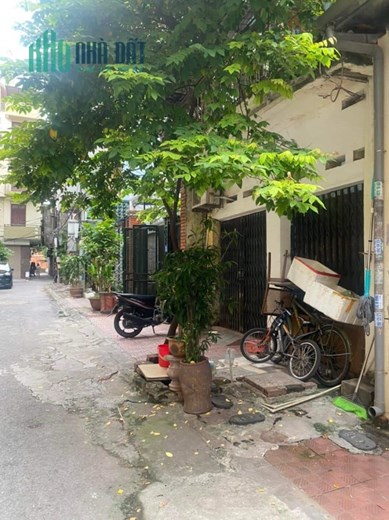 BÁN ĐẤT DOÃN KẾT THIỆN CẦU GIẤY SÁT PHỐ PHÂN LÔ VỈ HÈ Ô TÔ >16TY 100M.