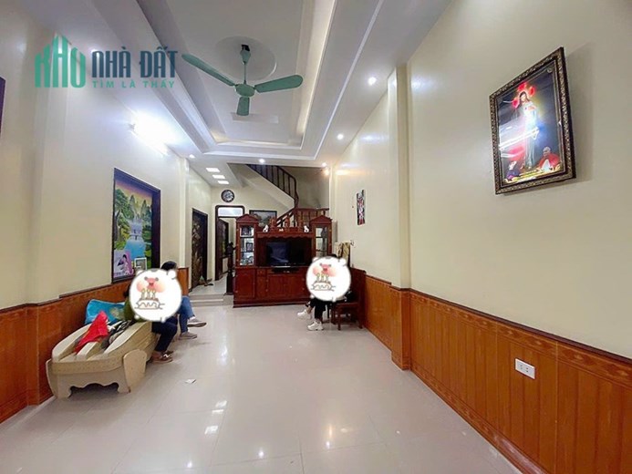 Chính chủ có cửa hàng cho thuê ở đường Âu cơ và Nguyễn Gia Thiều ai có nhu cầu LH 0963283535