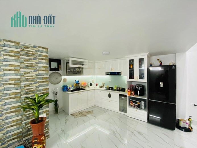 NHÀ MỚI, ĐẸP, THIẾT KẾ HIỆN ĐẠI, GẦN PHỐ, NỘI THẤT ĐẲNG CẤP 52M2, 6T, MT 6.1, 7.5 TỶ KHƯƠNG TRUNG -