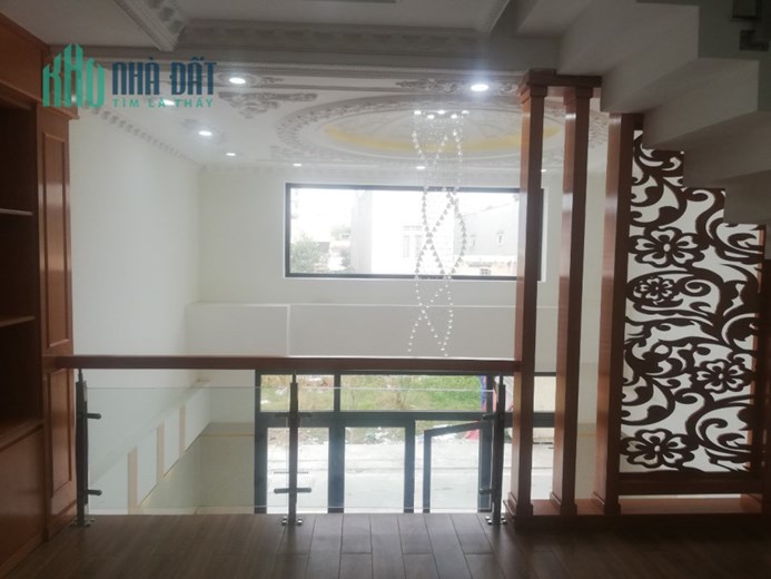 BÁN NHÀ Ở RIÊNG LẺ TẠI BÌNH TÂN (XÁT BÊN KCN VĨNH LỘC A) 53M2 SHR 5.4 TỶ. LH:0938656388