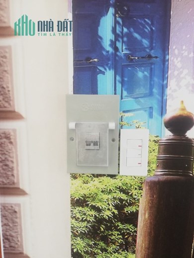 BÁN NHÀ Ở RIÊNG LẺ TẠI BÌNH TÂN (XÁT BÊN KCN VĨNH LỘC A) 53M2 SHR 5.4 TỶ. LH:0938656388