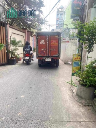 NGAY CÔNG AN PHƯỜNG 15 GÒ VẤP - DT KHỦNG 52M2 - 2 TẦNG BTCT - NHÀ ĐẸP MỚI SANG TRỌNG - CHỈ 3.7 TỶ