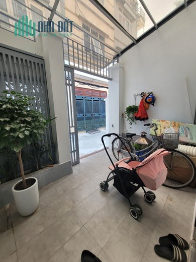 KHU PHÂN LÔ QUÂN ĐỘI - THOÁNG TRƯỚC SAU - Ô TÔ ĐỖ CỬA VÀO NHÀ - DÂN TRÍ CAO -AN SINH TUYỆT VỜI