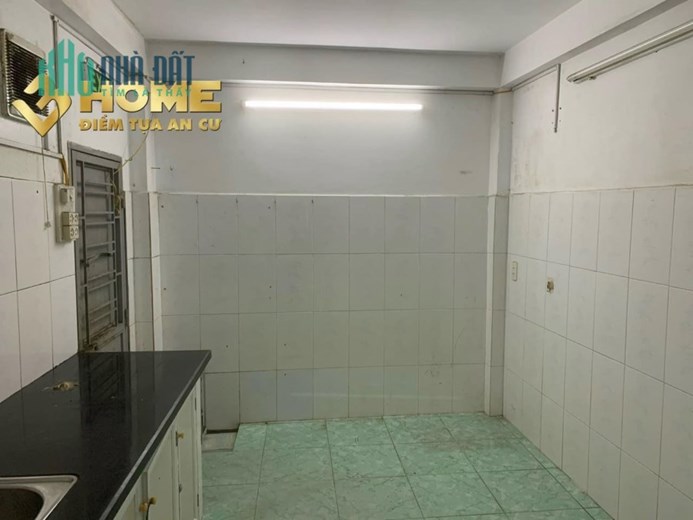 MT2387. CHO THUÊ NHÀ MẶT ĐƯỜNG HOÀNG MINH THẢO LÔ GÓC 2 MẶT THOÁNG