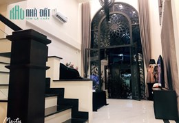 Bán Nhà Mới Đẹp 4 Tầng Trục Phan Xích Long Phú Nhuận Nội Thất Cao Cấp- 66m2- 4 x16,5m- Chỉ : 11,2 Tỷ