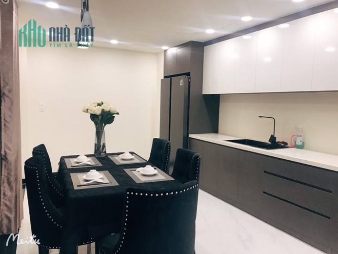 Bán Nhà Mới Đẹp 4 Tầng Trục Phan Xích Long Phú Nhuận Nội Thất Cao Cấp- 66m2- 4 x16,5m- Chỉ : 11,2 Tỷ