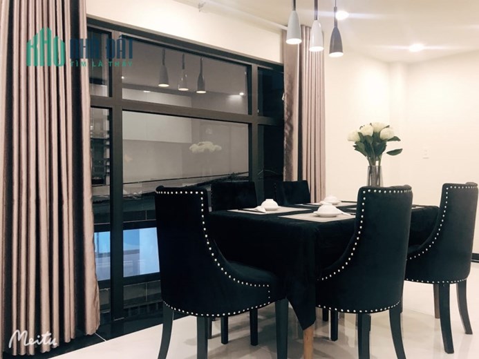 Bán Nhà Mới Đẹp 4 Tầng Trục Phan Xích Long Phú Nhuận Nội Thất Cao Cấp- 66m2- 4 x16,5m- Chỉ : 11,2 Tỷ