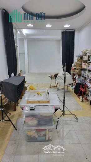 Cho thuê Mặt bằng kinh doanh Hoàng Việt, kế cơm Thuận Kiều