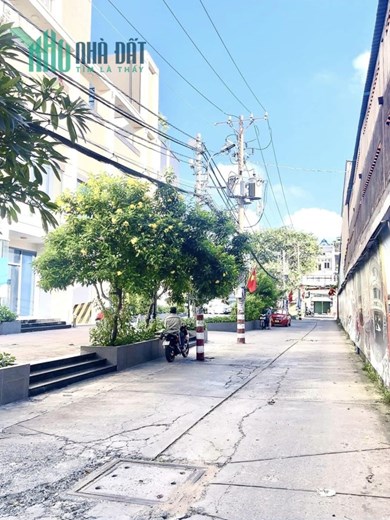 NHÀ ĐẸP Q6 - HXH - SỔ NỞ HẬU - TẶNG NỘI THẤT