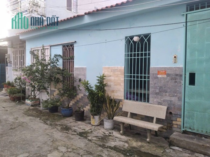 Nhà Cấp4 Hóc Môn Nguyễn Văn Bứa HM SHR Hẻm 5m 9x9 80m2 3PN Giá 1,7 Tỷ