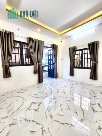 HẺM Ô TÔ - NHÀ ĐẸP - SỔ NỞ HẬU - TẶNG NỘI THẤT