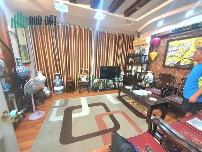MẶT NGÕ Ô TÔ TRÁNH - TÂY SƠN - ĐỐNG ĐA - 35M2 X 6 TẦNG - MT 6.4M - Ô TÔ VÀO NHÀ - KD TỐT