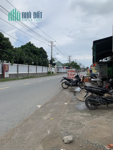 HOT- BÁN GẤP NỀN ĐẤT SÁT GÓC 02 MẶT TIỀN ĐƯỜNG NHỰA NGAY NGÃ TƯ HỒ HỌC LÃM HƯỚNG VỀ QUẬN 1