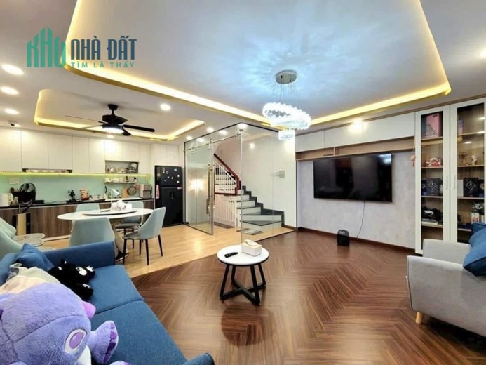 Bán Nhà Nguyễn Văn Nghi Gò Vấp 44m2 4 Tầng Hẻm Xe Hơi Giá 6 Tỷ