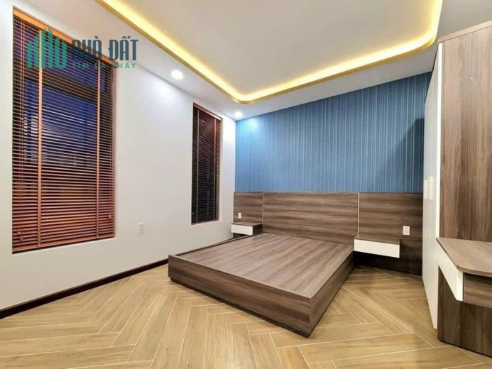 Bán Nhà Nguyễn Văn Nghi Gò Vấp 44m2 4 Tầng Hẻm Xe Hơi Giá 6 Tỷ