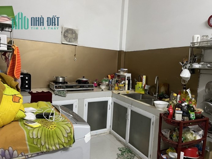 CẦN BÁN NHÀ HẺM 5m, ĐƯỜNG TÂN CHÁNH HIỆP 13 (cách Tô Ký 2p), Quận 12