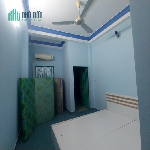 Cho thuê nhà full nội thất, gần MT đường Tôn Đản P4Q4 giá 12tr/th/52,5m2. Lh:0938778788